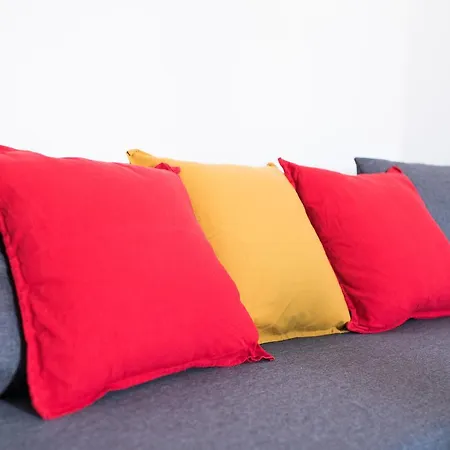Rainbow Swidnicka Apartment *